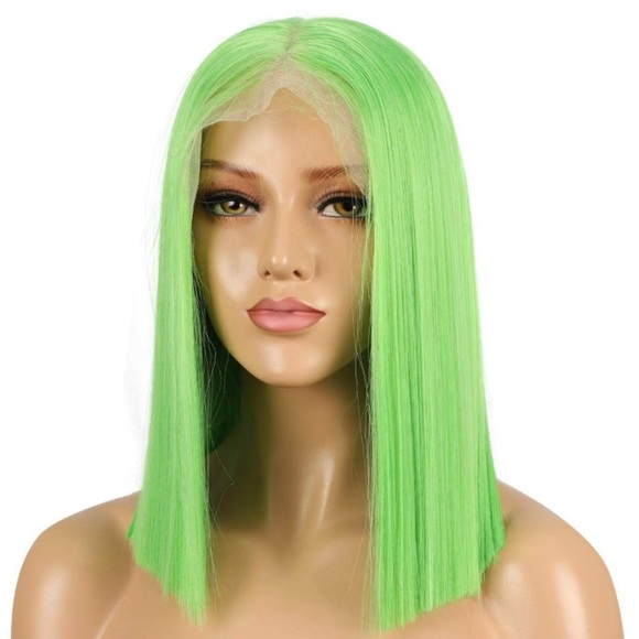 💫AIDA 14” GREEN STRAIGHT BOB LACE FRONT WIG*NWT*